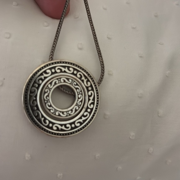 Brighton necklace - Picture 2 of 2